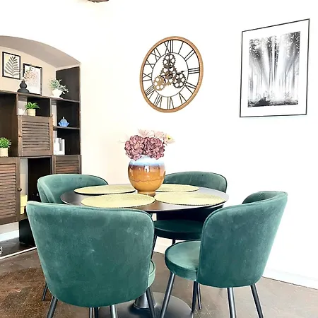 Apartment Cozy Center *